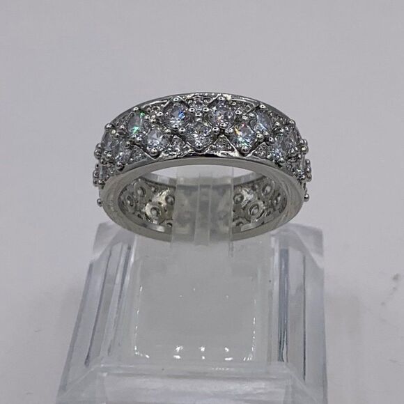 Ring, new, no tags, 925 sterling silver, sz 7, cigar band, quality CZ - Picture 1 of 16
